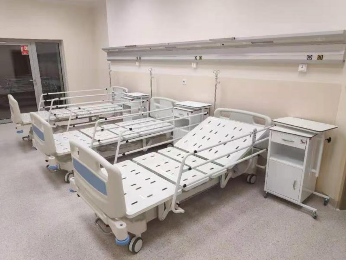 Europe healthcare project: Hospital beds and bedside cabinets