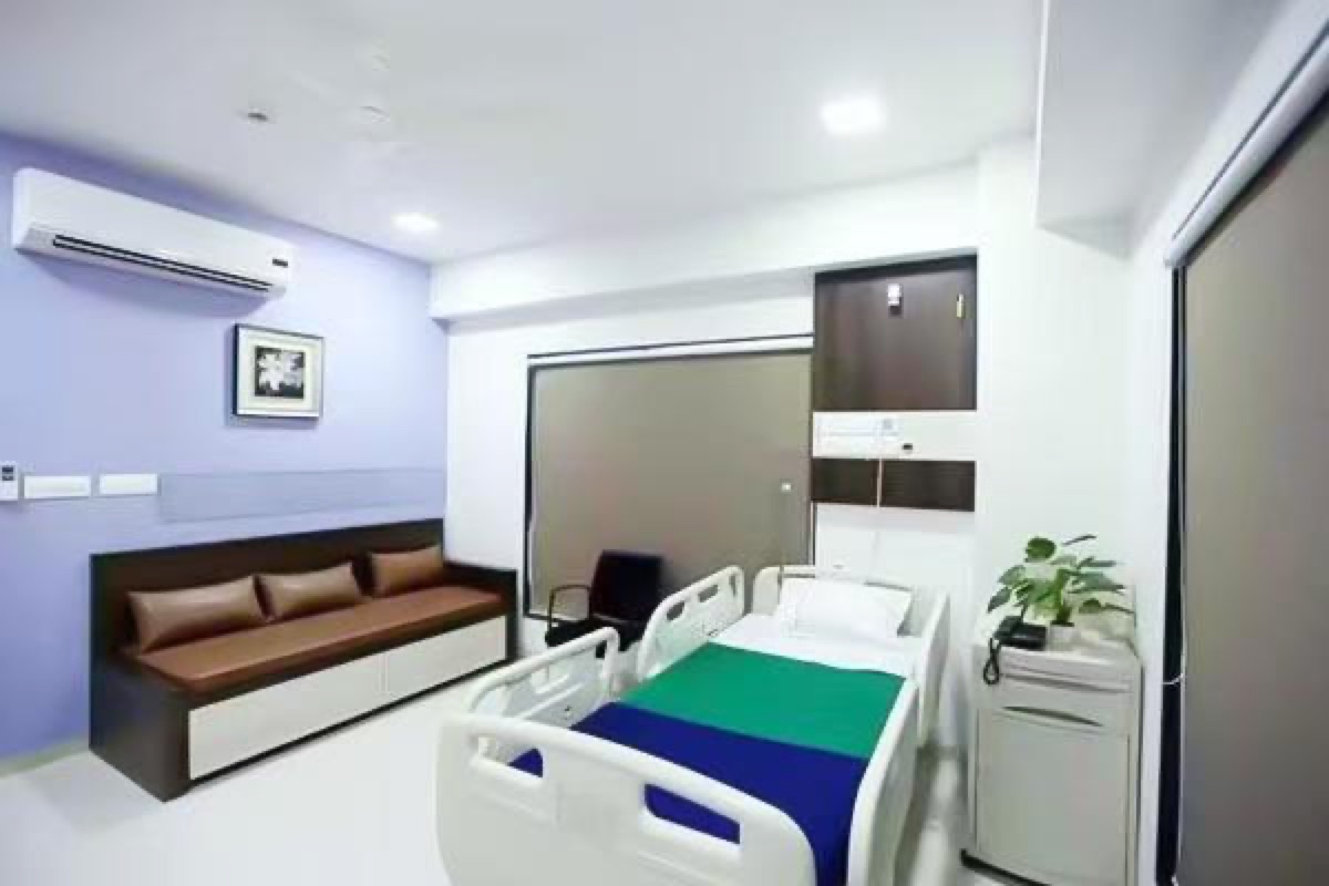Homecare and elderly-care application: Homecare bed and bedside cabinet